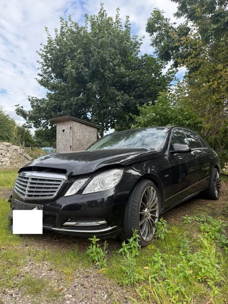 Mercedes Benz E350 / 2012 / Kretingos r.