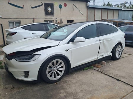 Tesla MODEL X / 2017 / Kaunas