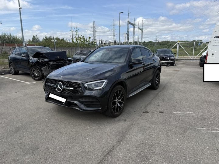Mercedes Benz GLC 300 DE 4MATIC / 2020 / Kauno raj.