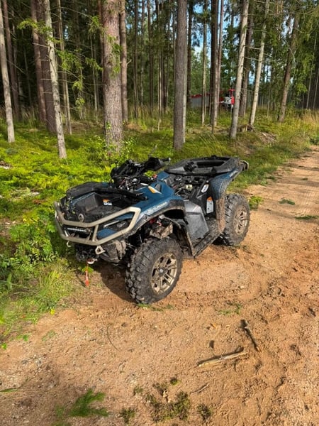 Can-AM OUTLANDER MAX LTD 1000R / 2025 / Kauno raj.