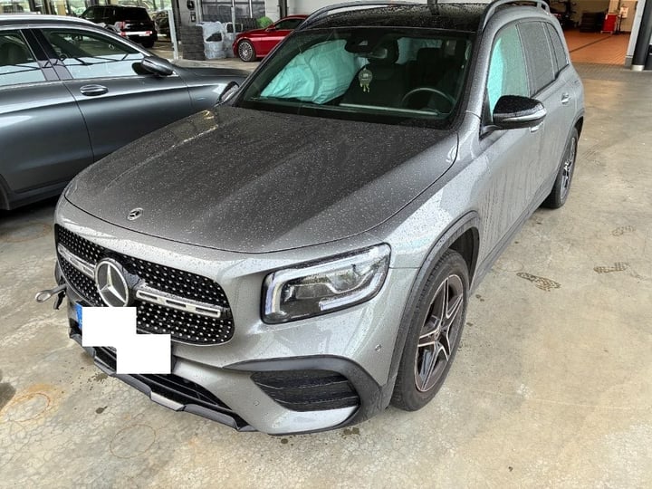 Mercedes Benz GLB 250 4MATIC / 2023 / Klaipėda