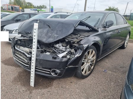 Audi A8 / 2012 / Kaunas