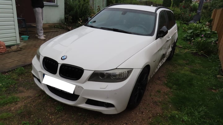 BMW 318 / 2012 / Latvija