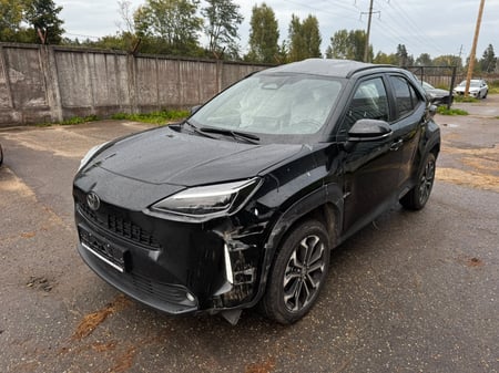 Toyota Yaris Cross / 2026 / Riga
