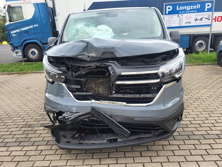 Renault Trafic / 2023 / Panevėžys