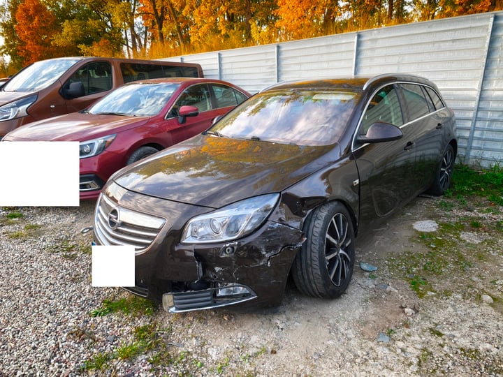 Opel INSIGNIA SPORTS TOURER / 2012 / Vilnius