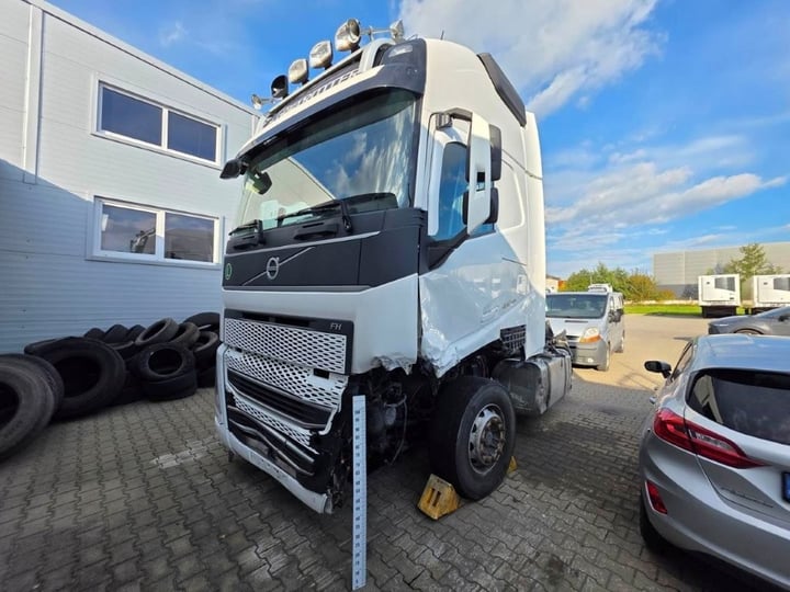 Volvo FH / 2023 / Vilnius