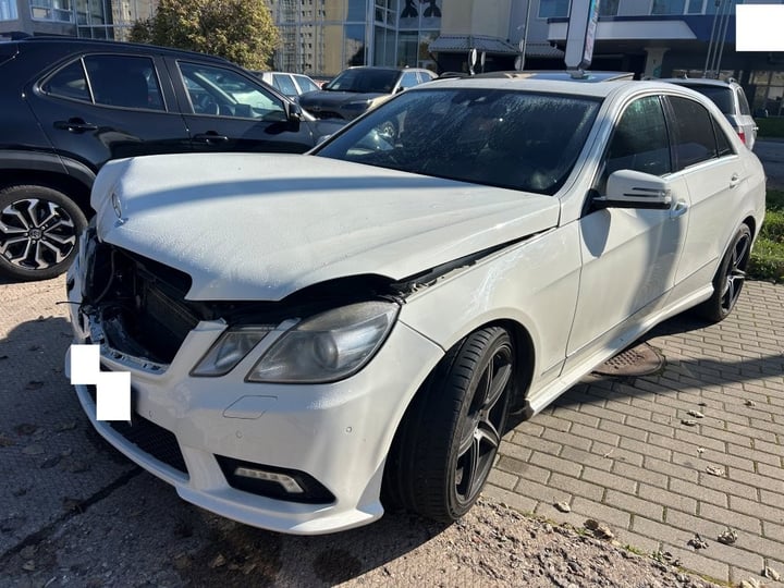 Mercedes Benz E350 / 2009 / Vilnius
