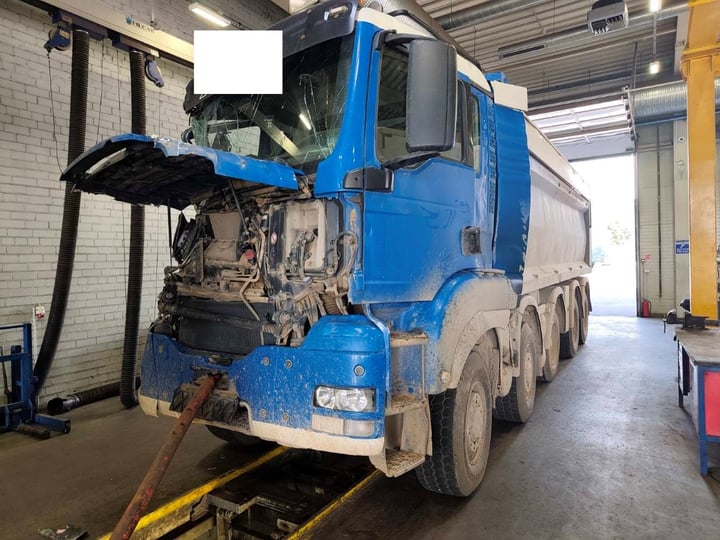 MAN TGS 49.480 10X8/6 BB / 2012 / Vilnius