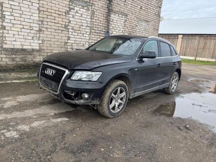 Audi Q5 / 2011 / Pasvalio r.